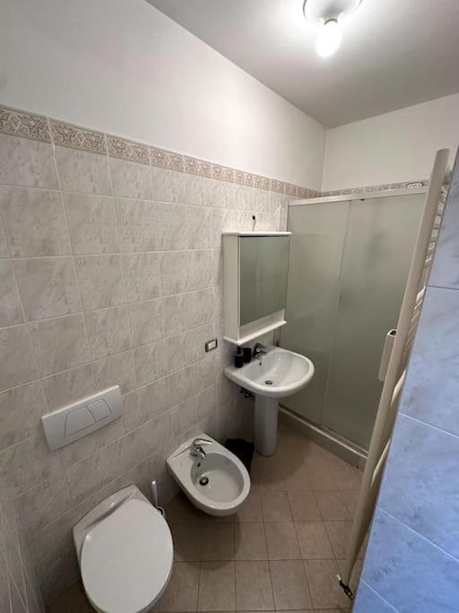 Comfy Apartment In Lecco 2 Екстериор снимка