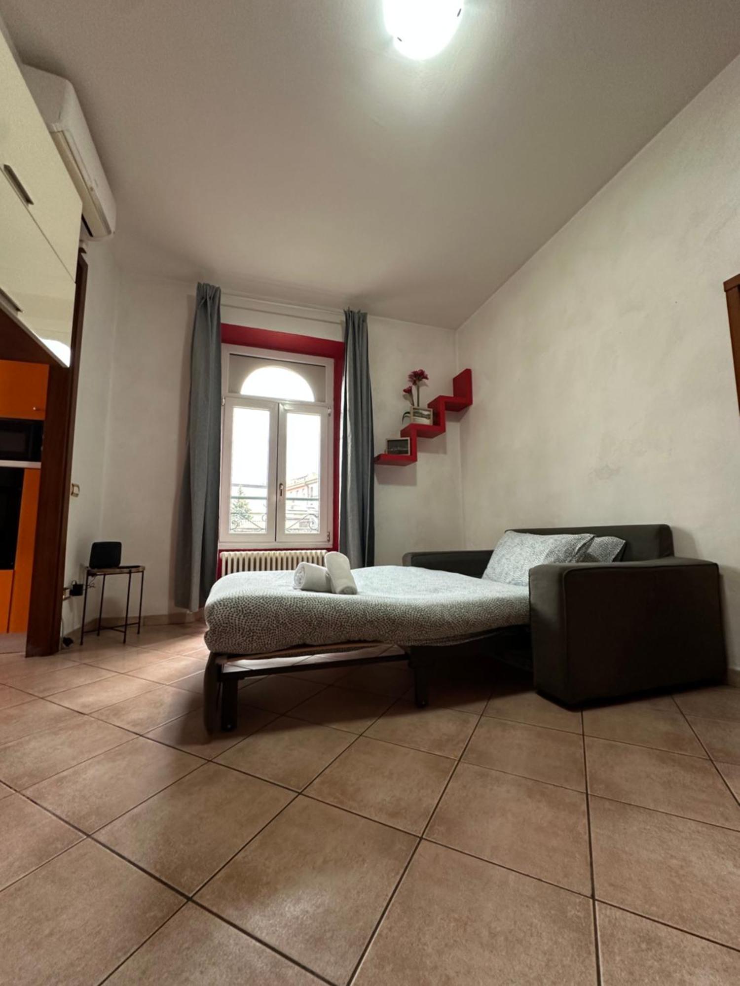 Comfy Apartment In Lecco 2 Екстериор снимка